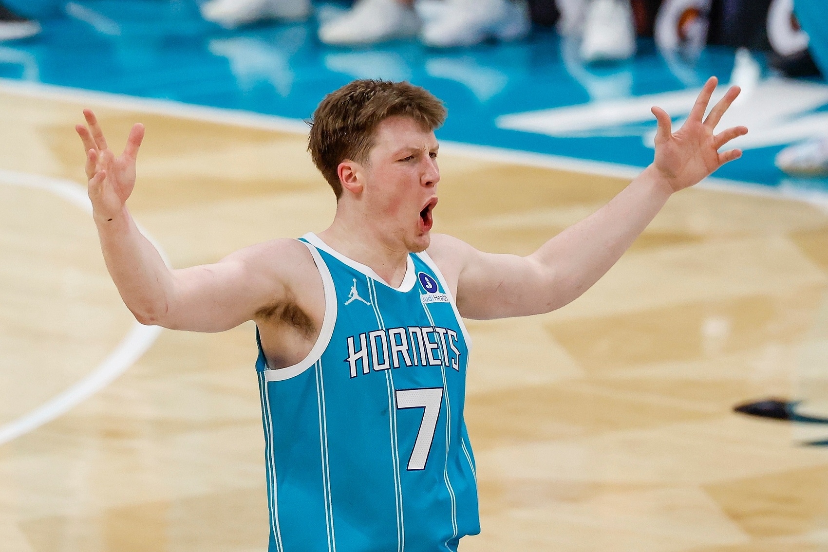 皇冠体育登录入口-NBA彩经：魔术负骑士 尼克斯击退鹈鹕 太阳难敌掘金 国王惨败黄蜂