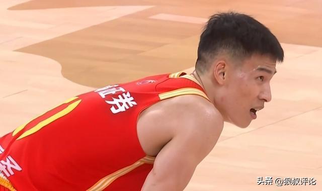 皇冠体育登录入口-孙铭徽总决赛下半场首遭DNP：林秉圣高效爆发王博亲自递水